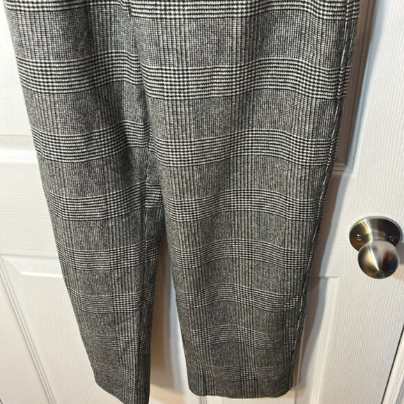 Wilfred Aritzia Jallade Gray High-Waisted Tie-Belt Houndstooth Ankle Pants 4 - Picture 7 of 10